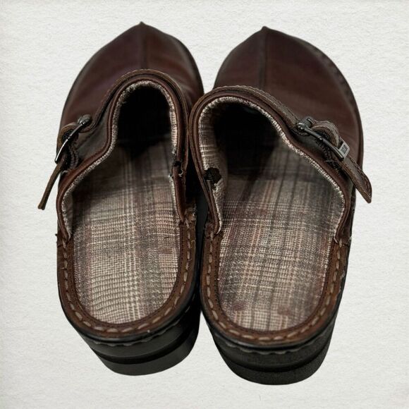Eastland Women's Mae Brown Leather Slip on Clogs with Buckle 6M Comfort Mules - Picture 4 of 8